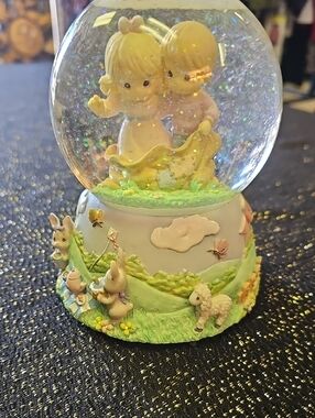 Precious Moments Pastel Green and White Figurine Snow Globe